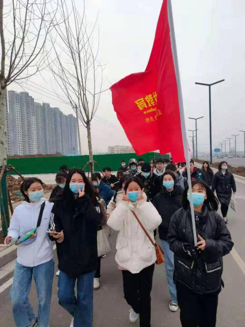 距离众优教育:高考不足100天到底意味着什么?这批高三学子给出了我们答案!(图3) 距离众优教育:高考不足100天到底意味着什么?这批高三学子给出了我们答案!(图3)