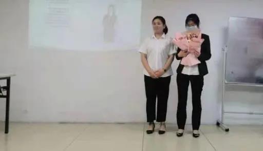 【最美众优人】孙亚萍:温暖的爱充盈着我的内心!(图4) 【最美众优人】孙亚萍:温暖的爱充盈着我的内心!(图4)