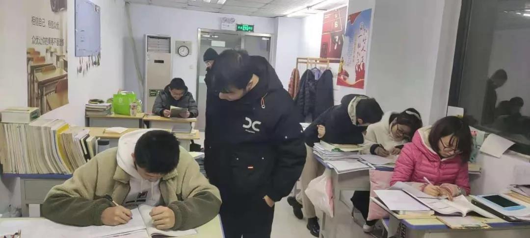 【最美众优人】贺潘婷：一路成长，一路陪伴！(图3)